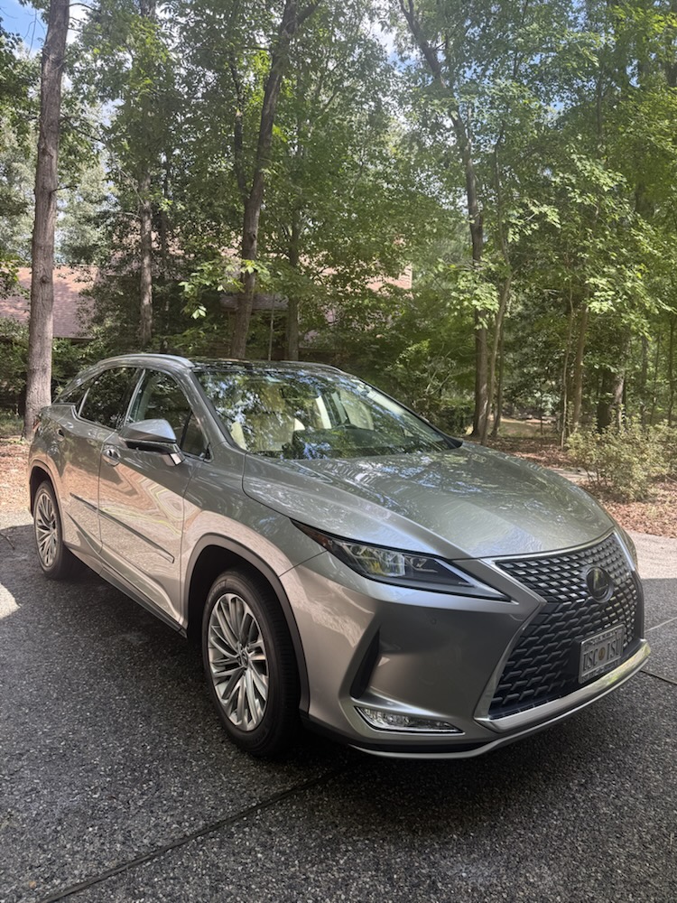 Lexus RX: Washed and finished right in the driveway (Clean Company Detailing)